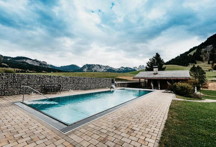 בית מלון כפרי Hohenfels