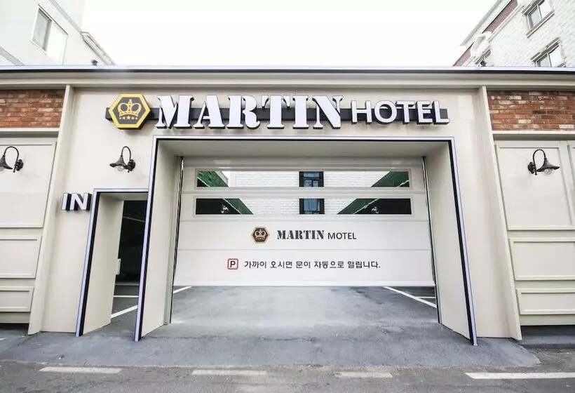 ホテル Martin