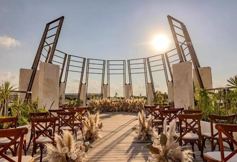 هتل Secrets Tulum Resort & Beach Club   Adults Only   All Inclusive