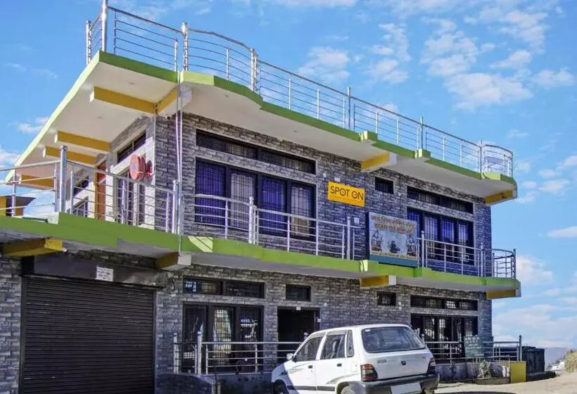 ホテル Spot On 80478 Jai Shiv Shakti Guest House