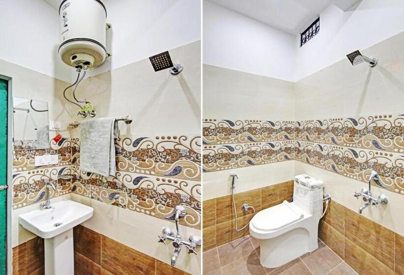 Hotel Spot On 80478 Jai Shiv Shakti Guest House