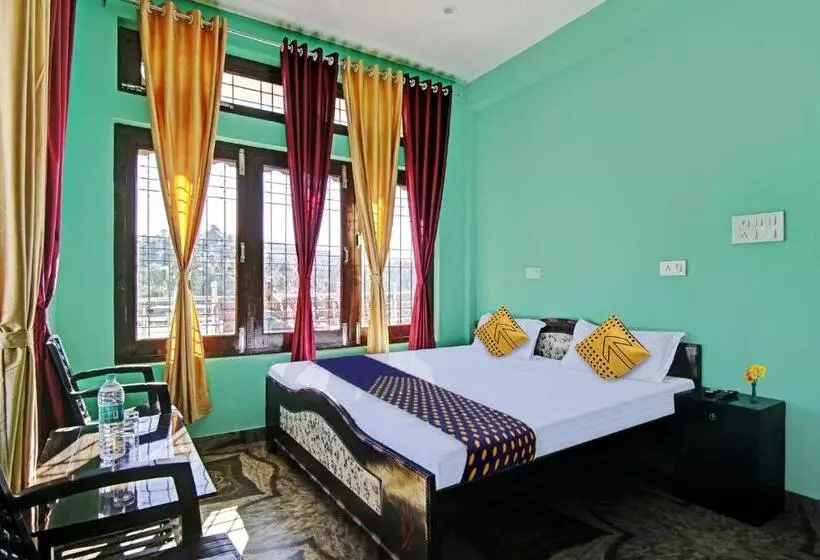 ホテル Spot On 80478 Jai Shiv Shakti Guest House