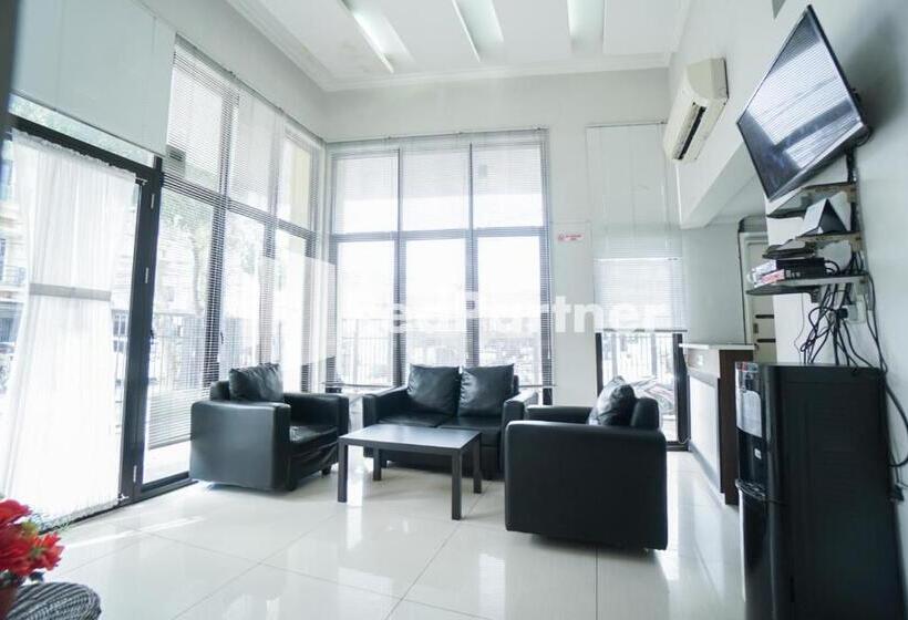 Hotel Toba Mansion Syariah Near Benhil Redpartner