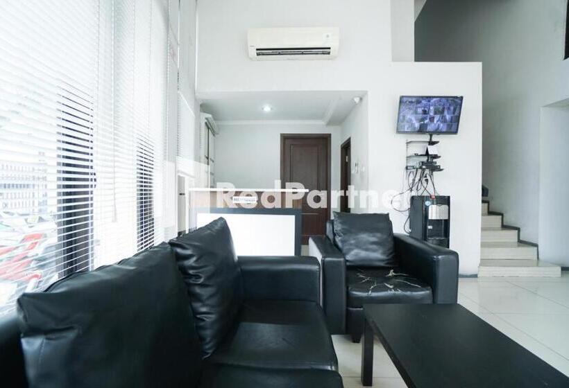 Hotel Toba Mansion Syariah Near Benhil Redpartner