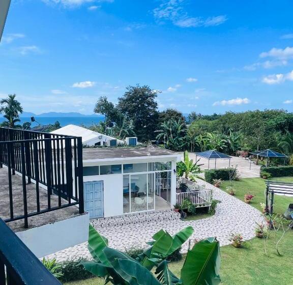 בית מלון כפרי White Seaview Residence