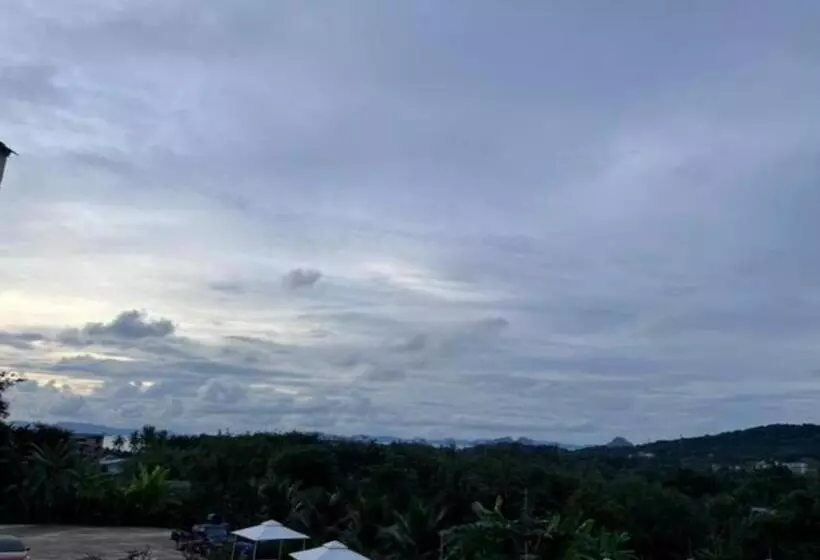 Hotelli White Seaview Residence