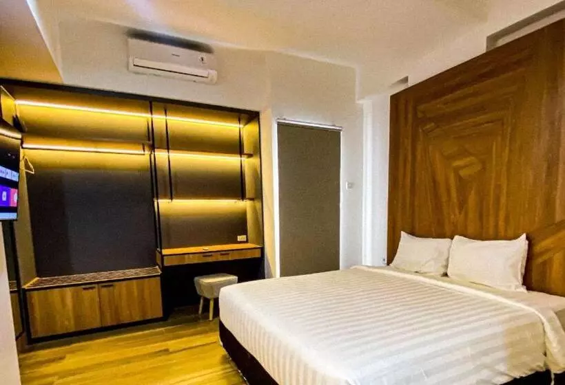 Menara One Hotel By Menara Santosa