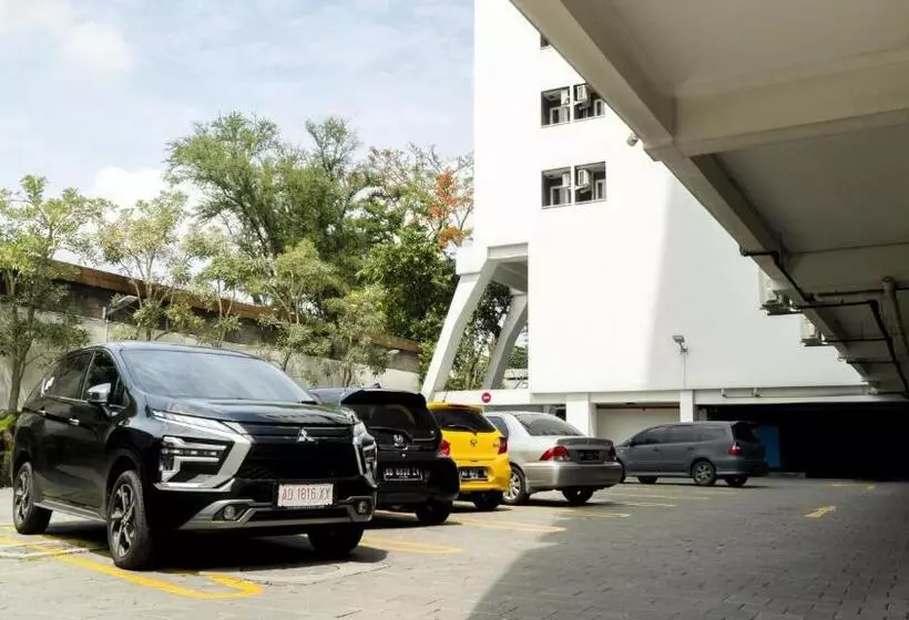 Menara One Hotel By Menara Santosa