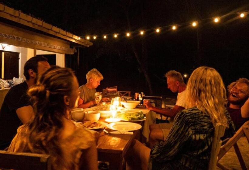 Pension Into The Blue Yoga Included & Walk To 3 Beaches