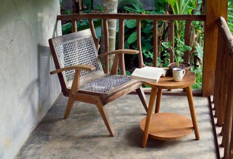 Pension Into The Blue Yoga Included & Walk To 3 Beaches