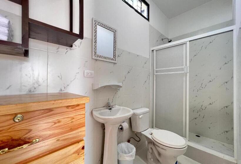 Pensão Hosteria La Veleta, Playas