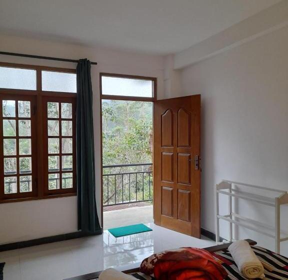 Pension Water Side Guest