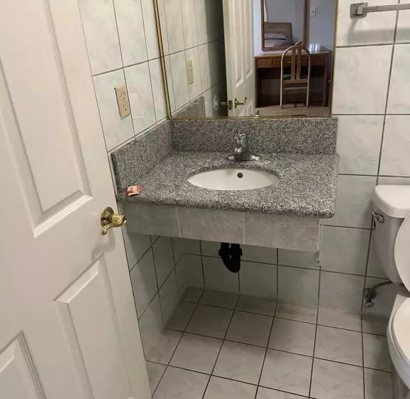 Plaza Inn Motel   Los Angeles Area