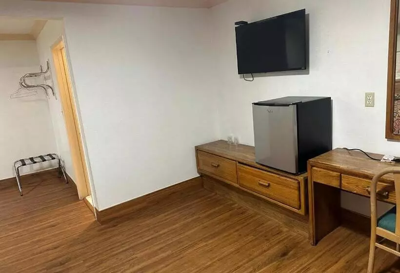 Plaza Inn Motel   Los Angeles Area