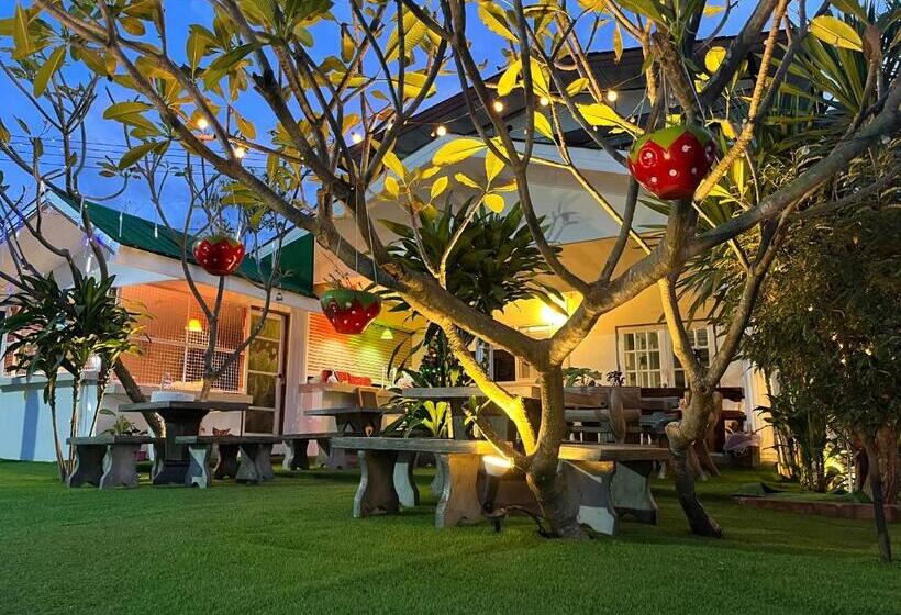 Bed and Breakfast เพชรบูรณ์ แอทโฮม