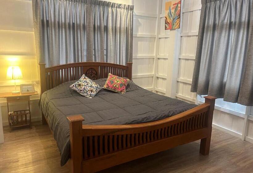 Bed and Breakfast เพชรบูรณ์ แอทโฮม