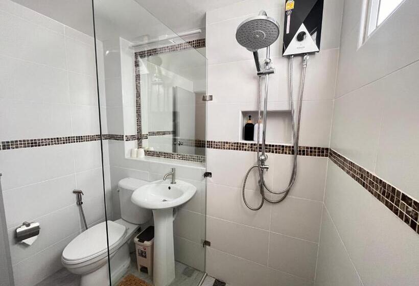 Bed and Breakfast เพชรบูรณ์ แอทโฮม