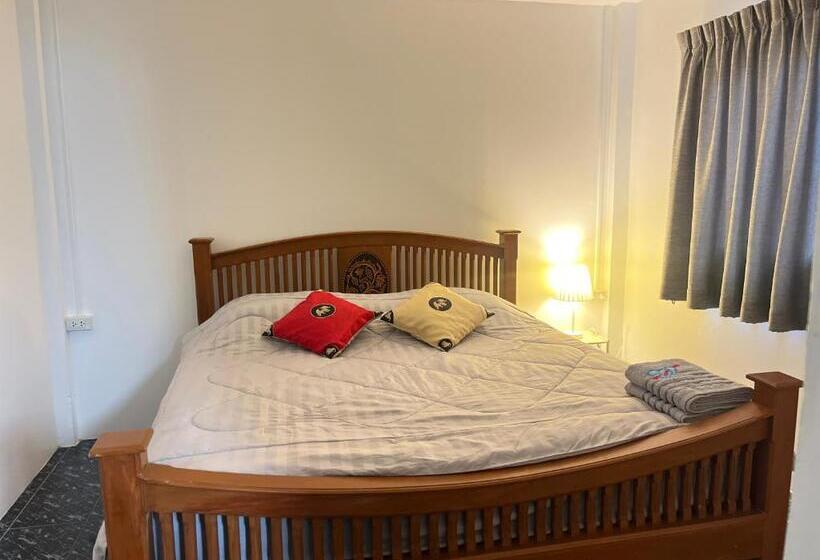 Bed and Breakfast เพชรบูรณ์ แอทโฮม