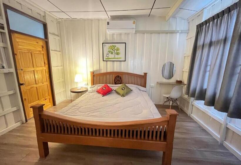 Bed and Breakfast เพชรบูรณ์ แอทโฮม