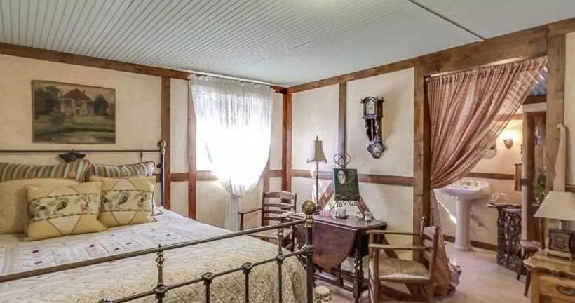 Aamiaismajoitus (B&B) Last Outpost   Sophie S Cottage