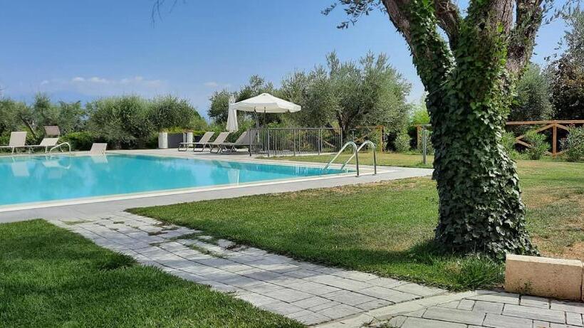Bed and Breakfast Villa Athena Charme