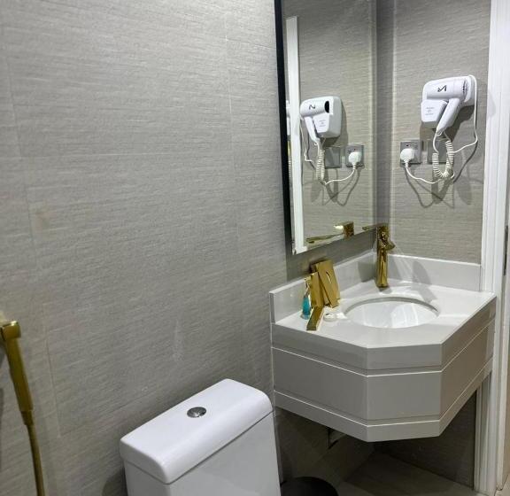 Hôtel قولد تاور