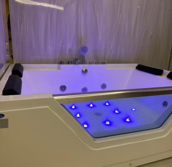 Hôtel قولد تاور