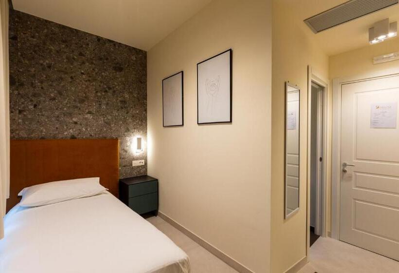 فندق Alloggi Be Deluxe