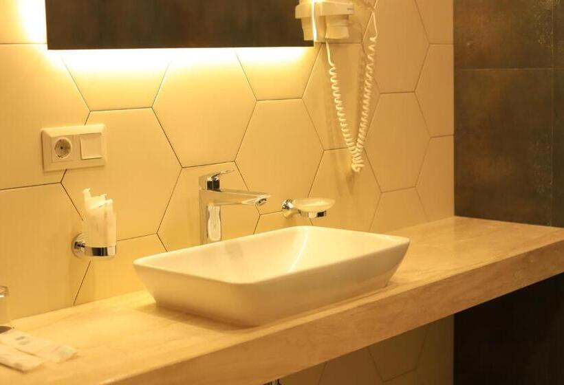 בית מלון כפרי Mojo Hall