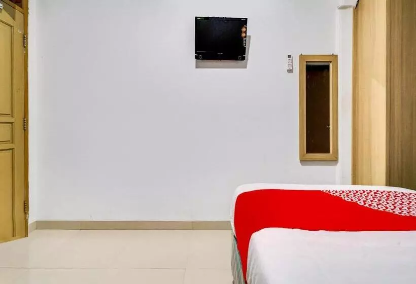 Hotelli Oyo 91994 Sawerigading Jatinangor Syariah