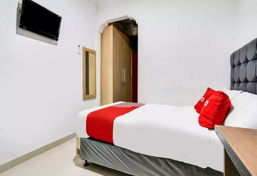 Hotelli Oyo 91994 Sawerigading Jatinangor Syariah