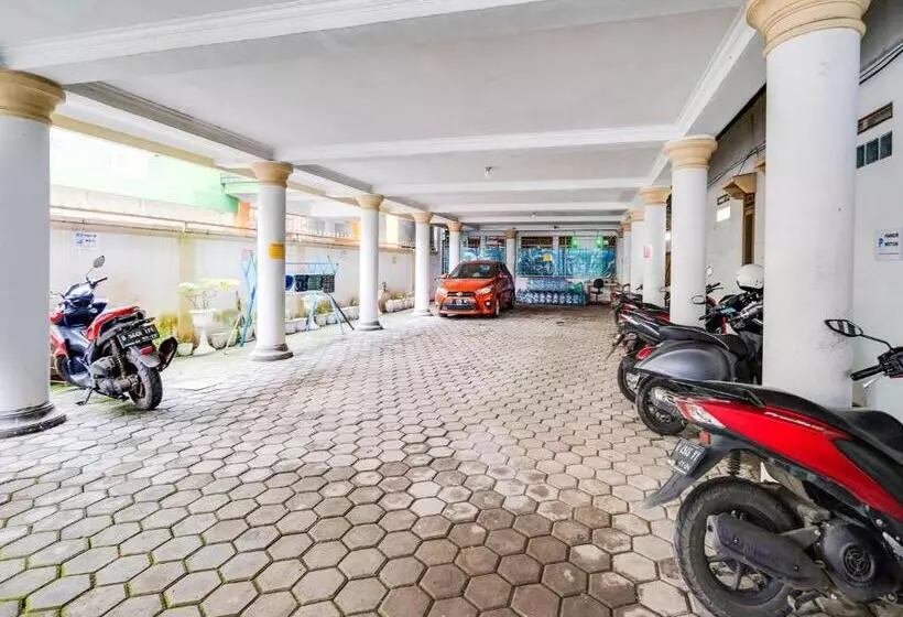 Hotelli Oyo 91994 Sawerigading Jatinangor Syariah