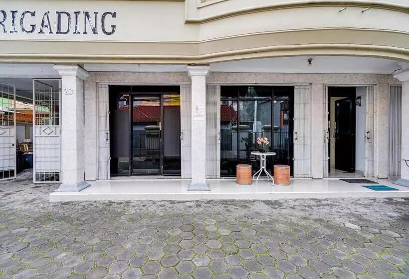 Hotelli Oyo 91994 Sawerigading Jatinangor Syariah