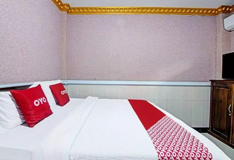 ホテル O Fitriaendika Residence Near Pasar Raya Padang