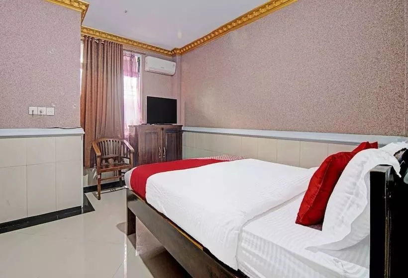 ホテル O Fitriaendika Residence Near Pasar Raya Padang