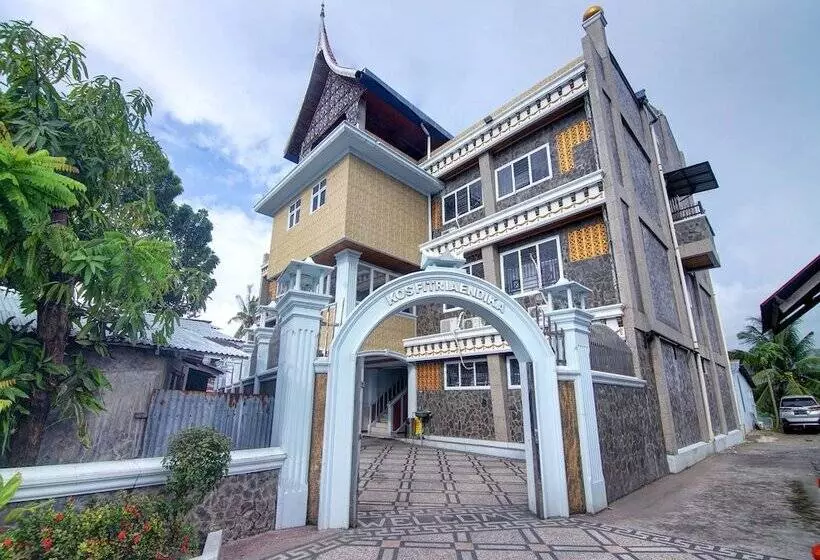 ホテル O Fitriaendika Residence Near Pasar Raya Padang
