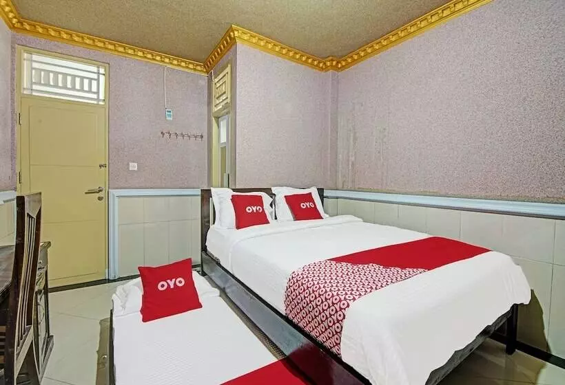 ホテル O Fitriaendika Residence Near Pasar Raya Padang