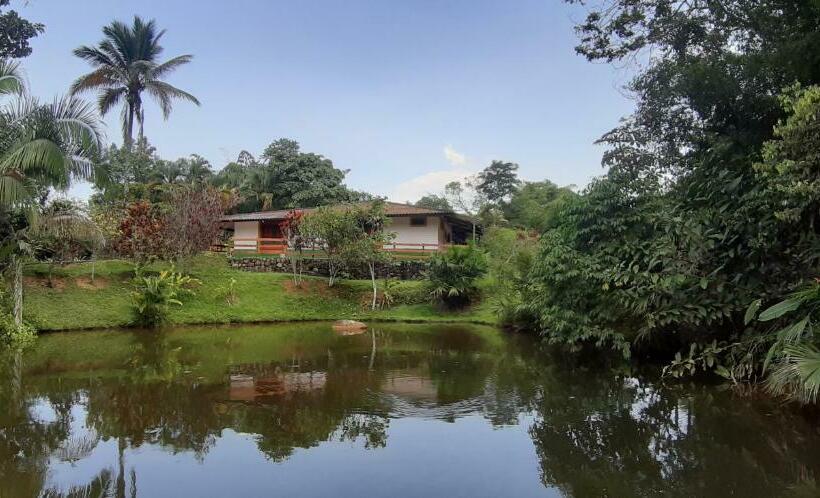 هتل Santafé De Los Guaduales