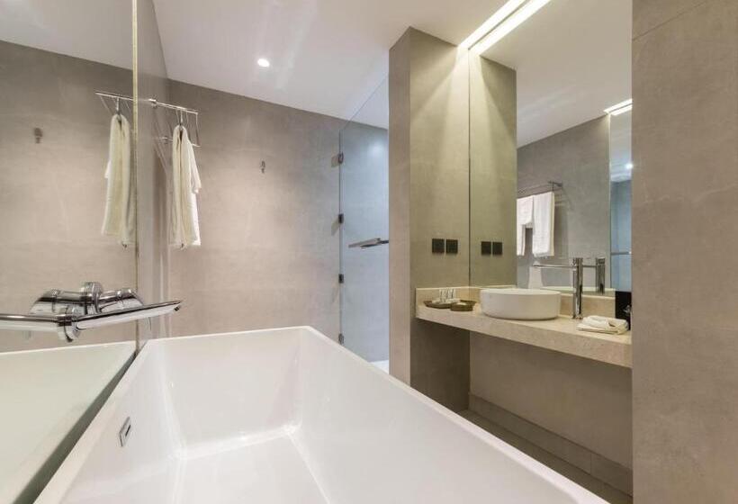 فندق Tajreed Suites