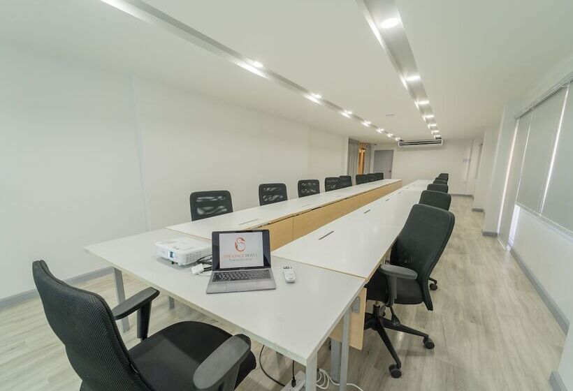 The Space Hotel Lampang