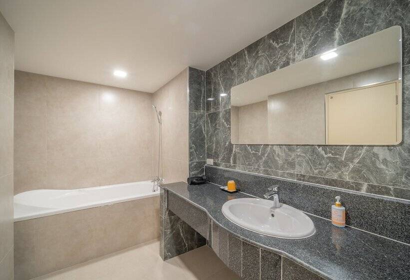 The Space Hotel Lampang