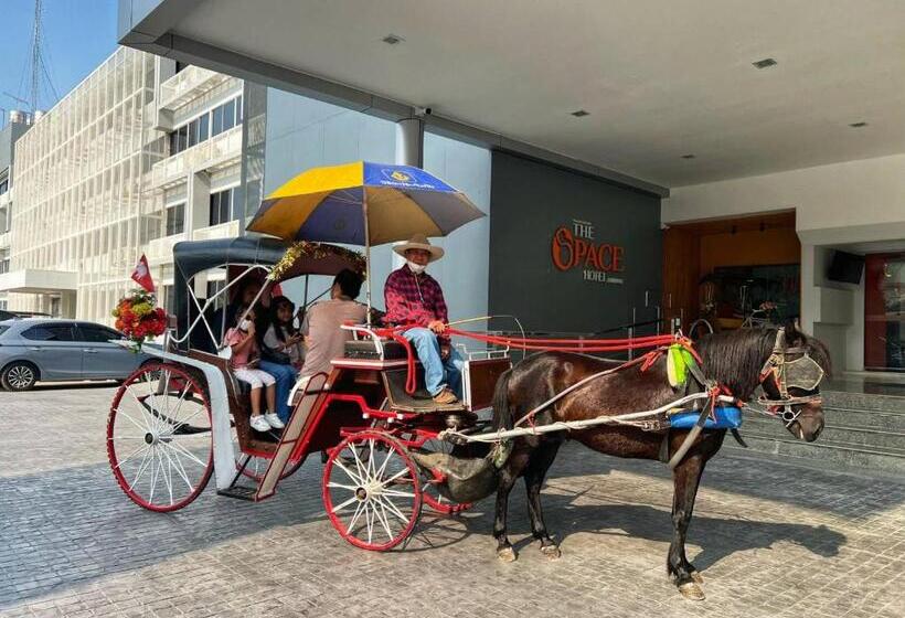 The Space Hotel Lampang