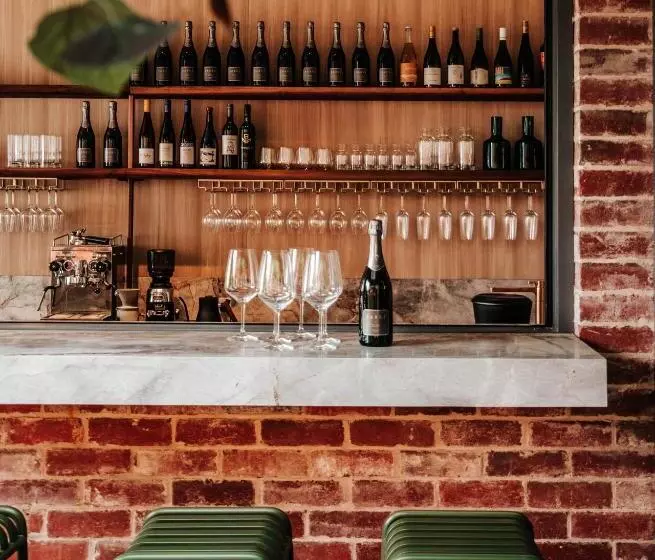 ホテル Vera Ballarat