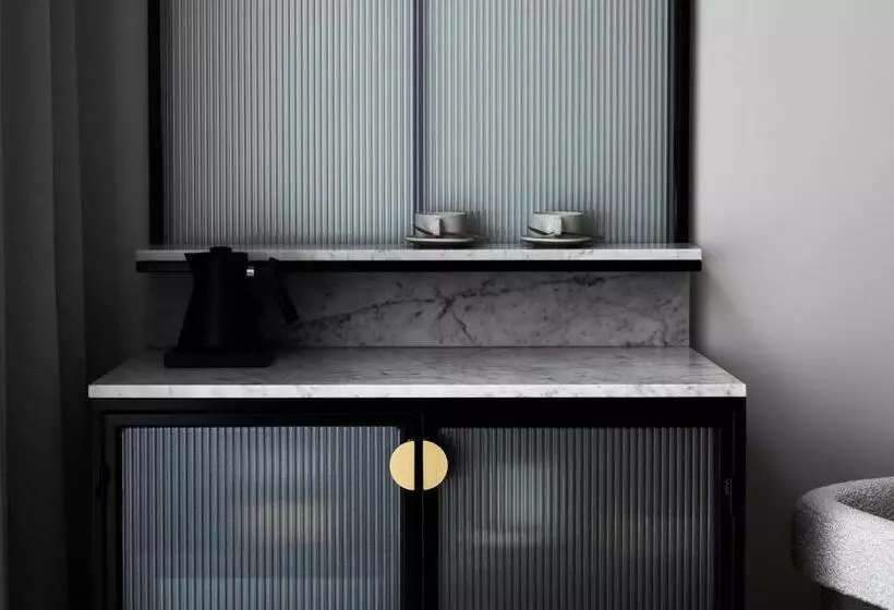 ホテル Vera Ballarat