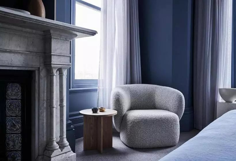 ホテル Vera Ballarat