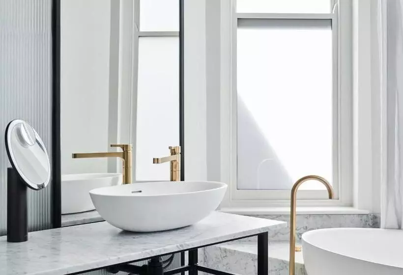 ホテル Vera Ballarat