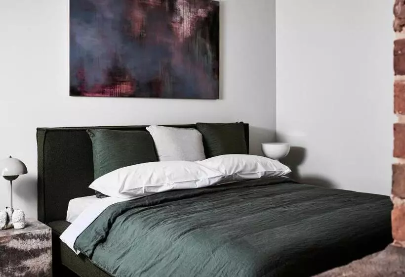 ホテル Vera Ballarat