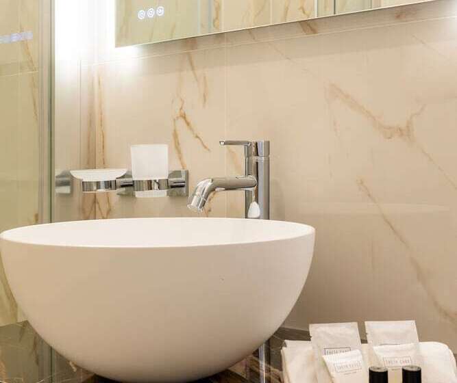 פנסיון Albadea Suites&jacuzzi