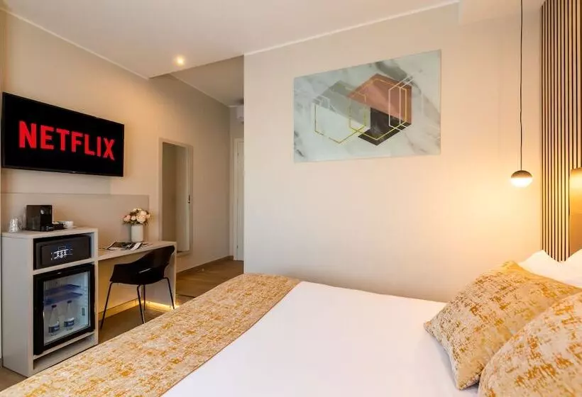 پانسیون Albadea Suites&jacuzzi