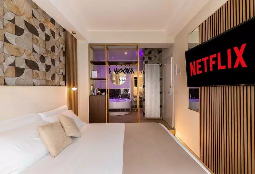 پانسیون Albadea Suites&jacuzzi